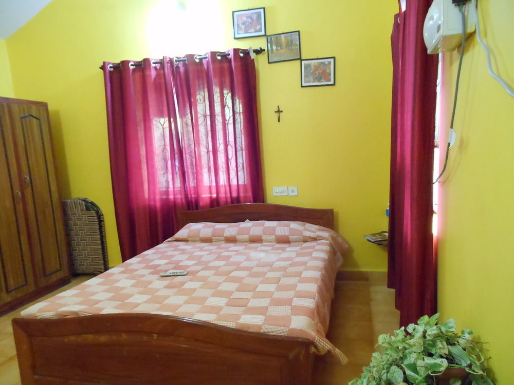 Jes Guest House Majorda Ngoại thất bức ảnh