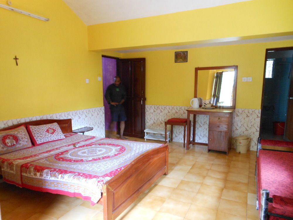 Jes Guest House Majorda Ngoại thất bức ảnh