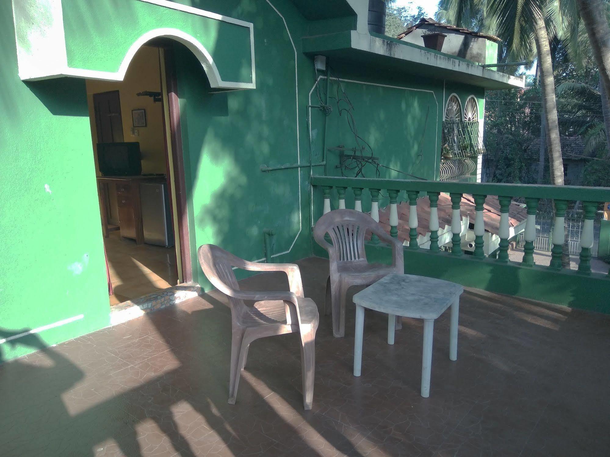 Jes Guest House Majorda Ngoại thất bức ảnh