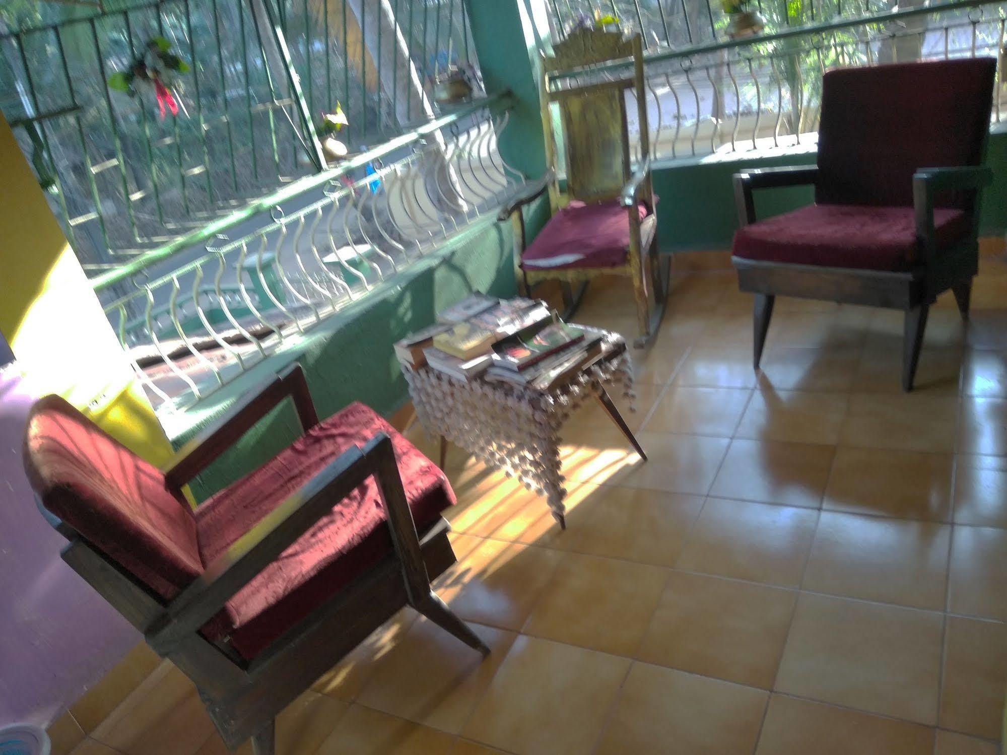 Jes Guest House Majorda Ngoại thất bức ảnh